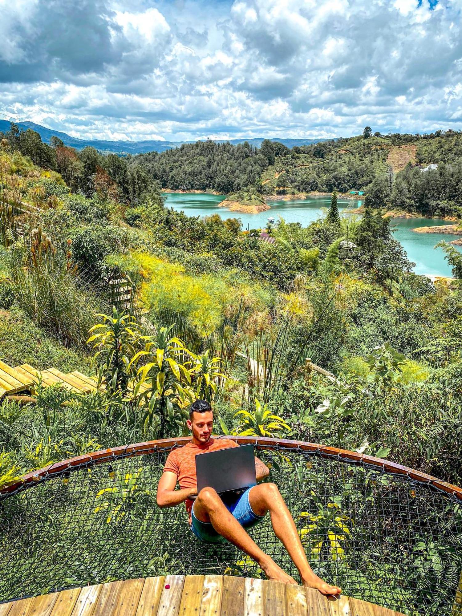 Levit Glamping - Hotel Guatape Penol (Adults Only) Guatapé Exterior foto