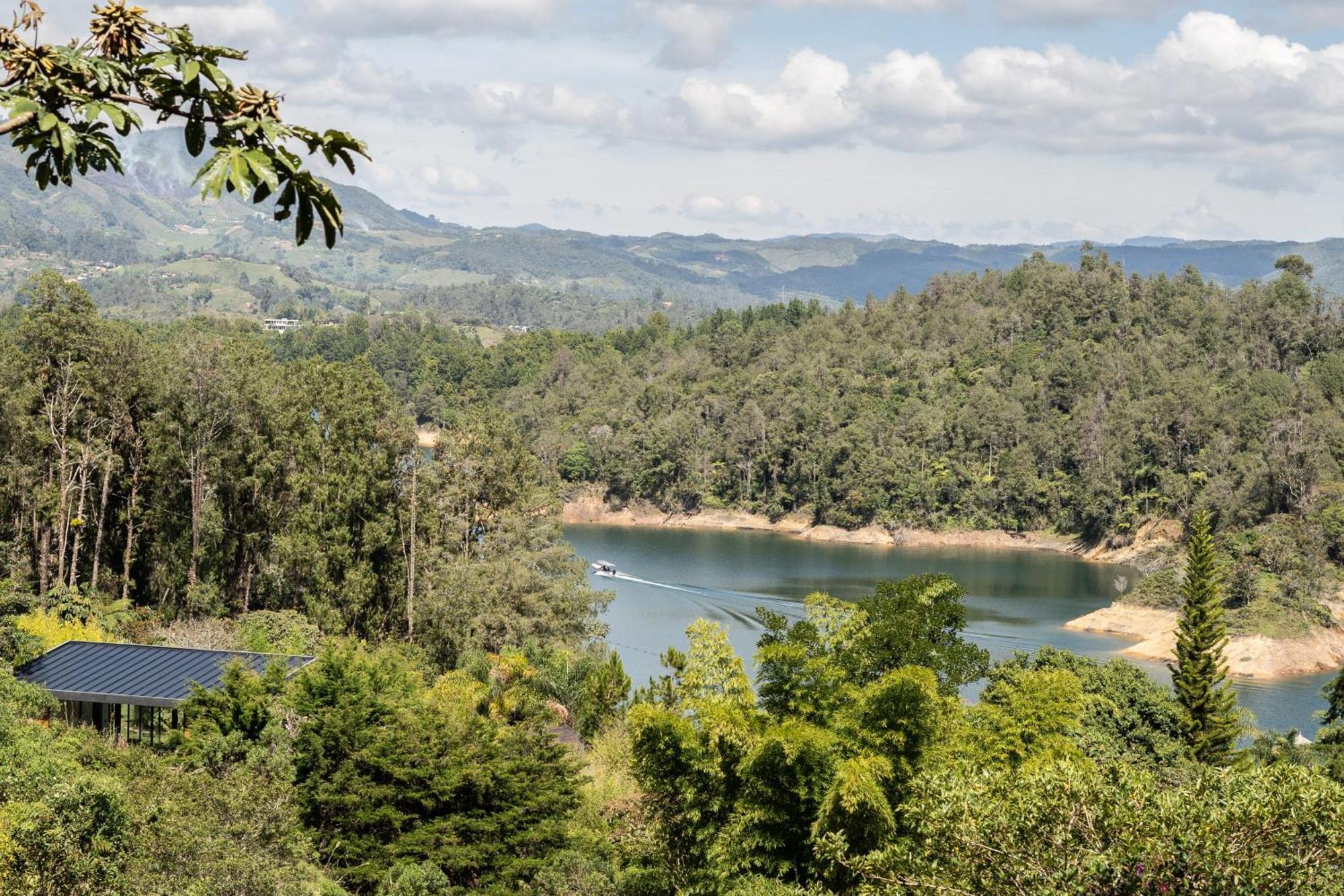 Levit Glamping - Hotel Guatape Penol (Adults Only) Guatapé Exterior foto